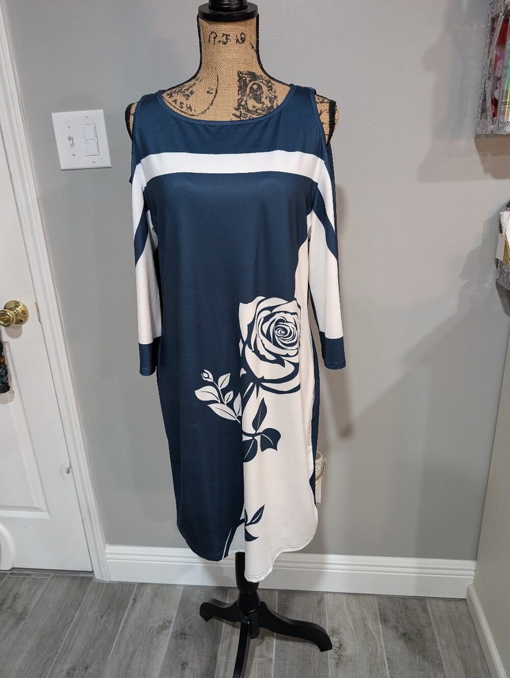 Women’s Navy and White Floral Cold-Shoulder Dress